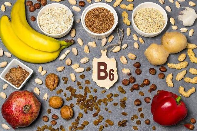Ngũ cốc nguyên hạt, hoa quả… cũng chứa nhiều Vitamin B6